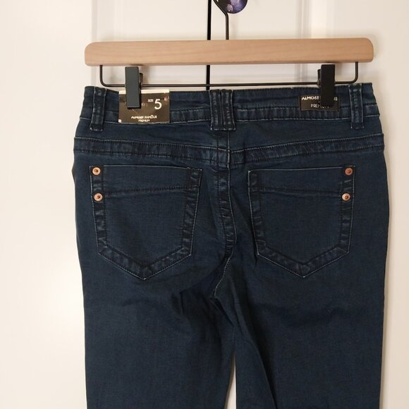 Tilly's Almost Famous Premium Juniors Jeans - Picture 8 of 10